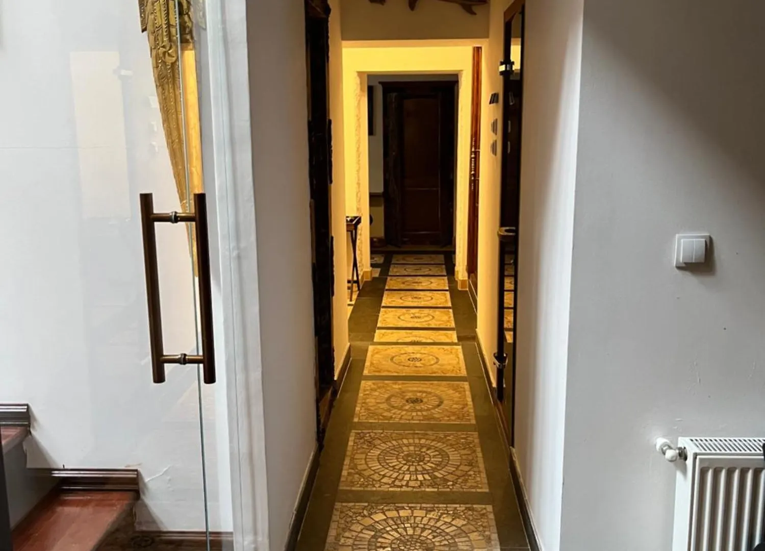 בית הארחה מלון בוקרשט Casa Michelangelo רומניה