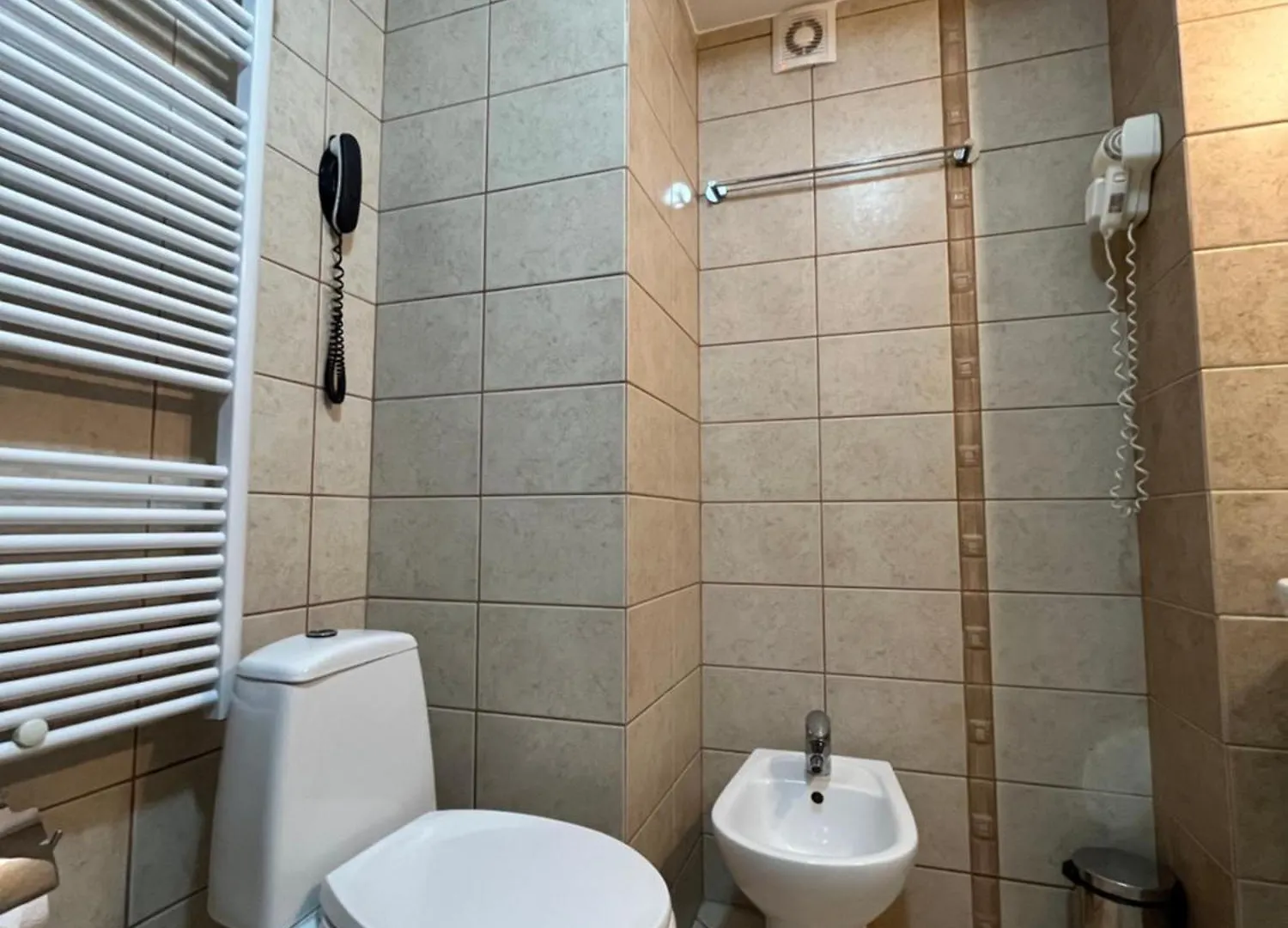 בית הארחה מלון בוקרשט Casa Michelangelo רומניה